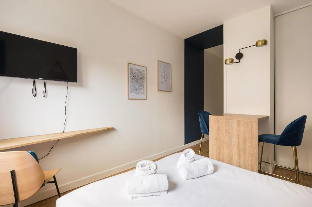 Dify Charme - Bord Du Rhone Apartment Lyon