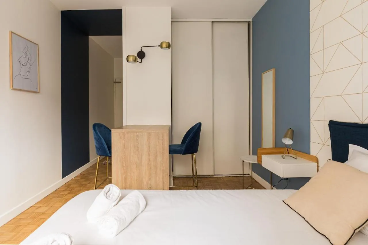 Dify Charme - Bord Du Rhone Apartment Lyon