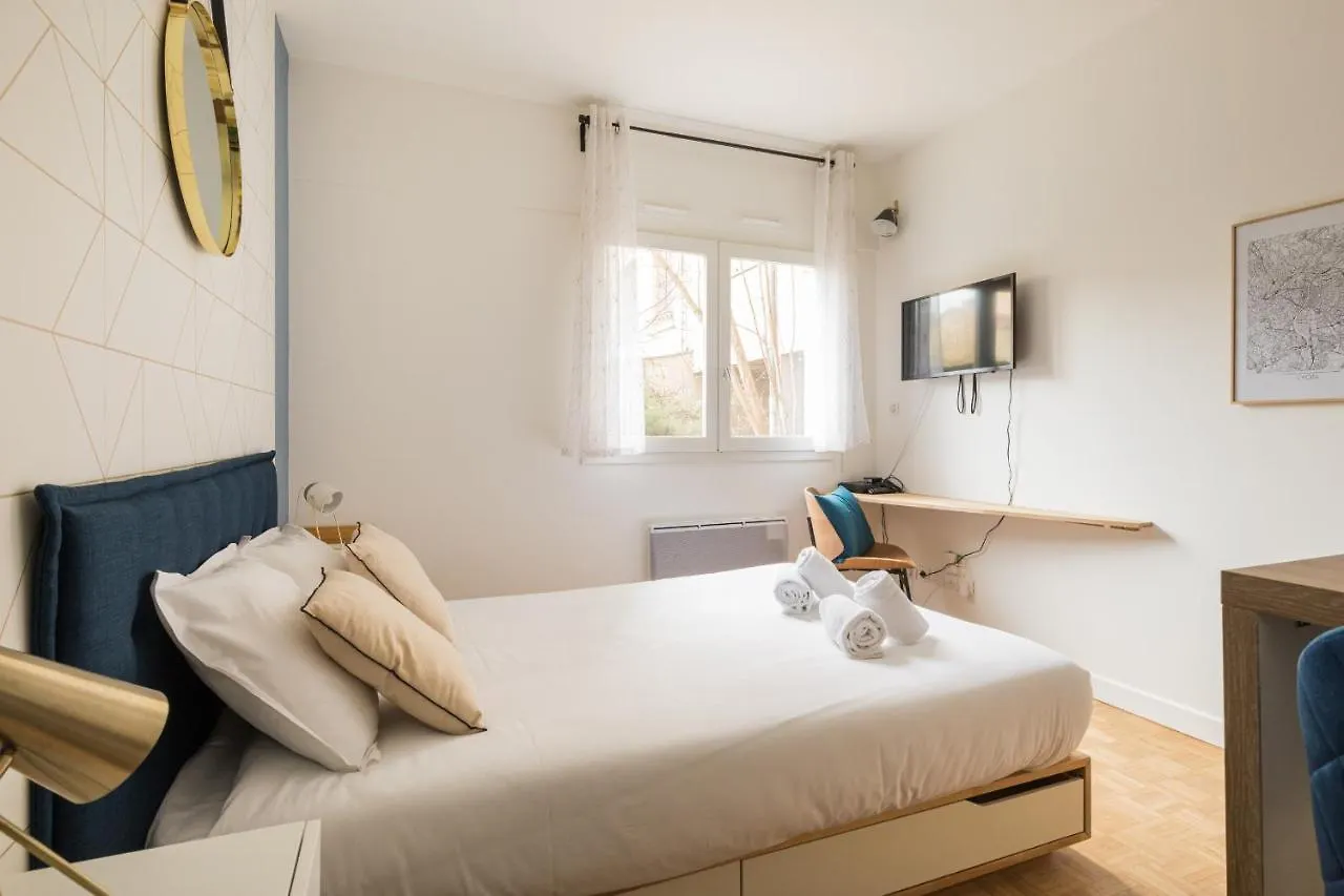 Dify Charme - Bord Du Rhone Apartment Lyon 0*,