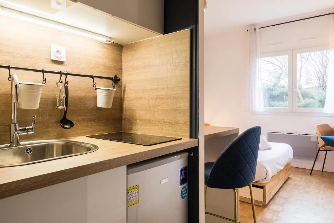 Dify Charme - Bord Du Rhone Apartment Lyon 0*,  France